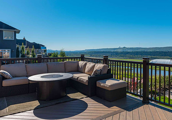 Back yard deck with privacy and a view in Tuscany, Calgary